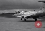 Standbild F-104 Flugzeug Taiwan Kuang Kuan Air Base, 1960, aus Sekunde 55 historischem Filmmaterial Videoclip 65675035613
