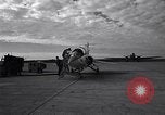 Image F-104 avion Taiwan Kuang Kuan base aérienne, 1960, de la seconde 40 séquences d'archives historiques vidéo 65675035618