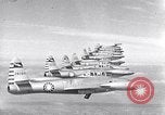 Immagine di Thunder Tigers cinese team acrobat Taiwan, 1958, secondo 1 filmato di repertorio 65675035626