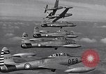 Immagine di Thunder Tigers cinese team acrobat Taiwan, 1958, secondo 5 filmato di repertorio 65675035626