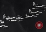 Immagine di Thunder Tigers cinese team acrobat Taiwan, 1958, secondo 11 filmato di repertorio 65675035626