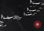 Immagine di Thunder Tigers cinese team acrobat Taiwan, 1958, secondo 12 filmato di repertorio 65675035626