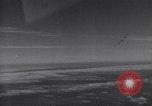 Immagine di Thunder Tigers cinese team acrobat Taiwan, 1958, secondo 19 filmato di repertorio 65675035626