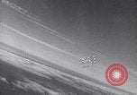 Immagine di Thunder Tigers cinese team acrobat Taiwan, 1958, secondo 27 filmato di repertorio 65675035626