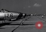 Standbild Thunder Tiger chinesische Acrobat Team Taiwan, 1958, aus Sekunde 29 historischem Filmmaterial Videoclip 65675035628