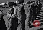 Standbild Thunder Tiger chinesische Acrobat Team Taiwan, 1958, aus Sekunde 36 historischem Filmmaterial Videoclip 65675035628
