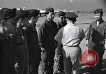 Standbild Thunder Tiger chinesische Acrobat Team Taiwan, 1958, aus Sekunde 55 historischem Filmmaterial Videoclip 65675035628