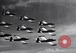 Standbild Thunder Tiger chinesische Acrobat Team Taiwan, 1958, aus Sekunde 22 historischem Filmmaterial Videoclip 65675035629