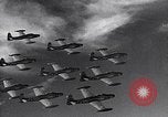 Standbild Thunder Tiger chinesische Acrobat Team Taiwan, 1958, aus Sekunde 29 historischem Filmmaterial Videoclip 65675035629