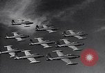 Standbild Thunder Tiger chinesische Acrobat Team Taiwan, 1958, aus Sekunde 37 historischem Filmmaterial Videoclip 65675035629
