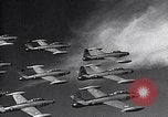Standbild Thunder Tiger chinesische Acrobat Team Taiwan, 1958, aus Sekunde 41 historischem Filmmaterial Videoclip 65675035629