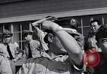Standbild Thunder Tiger chinesische Acrobat Team Taiwan, 1958, aus Sekunde 45 historischem Filmmaterial Videoclip 65675035630