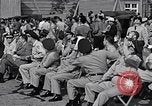 Standbild Thunder Tiger chinesische Acrobat Team Taiwan, 1958, aus Sekunde 55 historischem Filmmaterial Videoclip 65675035630