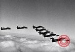 Standbild Thunder Tiger chinesische Acrobat Team Taiwan, 1958, aus Sekunde 13 historischem Filmmaterial Videoclip 65675035631