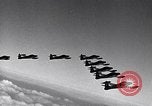 Standbild Thunder Tiger chinesische Acrobat Team Taiwan, 1958, aus Sekunde 19 historischem Filmmaterial Videoclip 65675035631