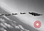 Standbild Thunder Tiger chinesische Acrobat Team Taiwan, 1958, aus Sekunde 28 historischem Filmmaterial Videoclip 65675035631
