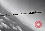 Standbild Thunder Tiger chinesische Acrobat Team Taiwan, 1958, aus Sekunde 30 historischem Filmmaterial Videoclip 65675035631
