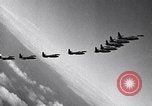 Standbild Thunder Tiger chinesische Acrobat Team Taiwan, 1958, aus Sekunde 31 historischem Filmmaterial Videoclip 65675035631