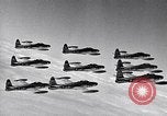 Standbild Thunder Tiger chinesische Acrobat Team Taiwan, 1958, aus Sekunde 40 historischem Filmmaterial Videoclip 65675035631