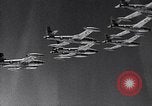 Standbild Thunder Tiger chinesische Acrobat Team Taiwan, 1958, aus Sekunde 47 historischem Filmmaterial Videoclip 65675035631