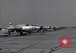 Standbild Thunder Tiger chinesische Acrobat Team Taiwan, 1958, aus Sekunde 39 historischem Filmmaterial Videoclip 65675035632