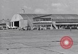 Standbild Thunder Tiger chinesische Acrobat Team Taiwan, 1958, aus Sekunde 52 historischem Filmmaterial Videoclip 65675035632