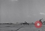 Standbild Thunder Tiger chinesische Acrobat Team Taiwan, 1958, aus Sekunde 61 historischem Filmmaterial Videoclip 65675035632