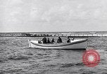 Standbild Küstenwache Strandpatrouille Muskegon Michigan USA, 1916, aus Sekunde 61 historischem Filmmaterial Videoclip 65675035669