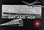 Standbild Kontrast zwischen dem reichen und dem armen New York City der 1930er Jahre New York City USA, 1939, aus Sekunde 17 historischem Filmmaterial Videoclip 65675035672