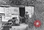 Standbild Kinder beim Spielen während der Großen Depression New York City USA, 1939, aus Sekunde 10 historischem Filmmaterial Videoclip 65675035673
