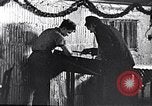 Standbild Formen des Glücksspiels New York City USA, 1939, aus Sekunde 19 historischem Filmmaterial Videoclip 65675035679