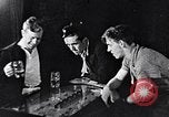 Standbild Formen des Glücksspiels New York City USA, 1939, aus Sekunde 24 historischem Filmmaterial Videoclip 65675035679