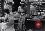 Immagine di African American cestello tessitori Carolina del Sud, 1916, secondo 46 filmato di repertorio 65675035682