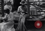 Immagine di African American cestello tessitori Carolina del Sud, 1916, secondo 48 filmato di repertorio 65675035682
