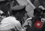 Standbild Israel und Jordanien Austausch von Gefangenen der Allenby Brücke Jordanien, 1967, aus Sekunde 17 historischem Filmmaterial Videoclip 65675035694