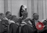 Standbild Papst Paul VI Offiziell erhebt den neuen Kardinälen in der Sixtinischen Kapelle Rom Italien, 1967, aus Sekunde 47 historischem Filmmaterial Videoclip 65675035695