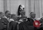 Standbild Papst Paul VI Offiziell erhebt den neuen Kardinälen in der Sixtinischen Kapelle Rom Italien, 1967, aus Sekunde 48 historischem Filmmaterial Videoclip 65675035695