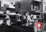 Standbild Israelische Soldaten besetzen palästinensischen Stadt in 1948 Israel, 1948, aus Sekunde 11 historischem Filmmaterial Videoclip 65675035701