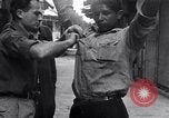 Standbild Israelische Soldaten besetzen palästinensischen Stadt in 1948 Israel, 1948, aus Sekunde 34 historischem Filmmaterial Videoclip 65675035701