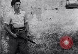 Standbild Israelische Soldaten besetzen palästinensischen Stadt in 1948 Israel, 1948, aus Sekunde 38 historischem Filmmaterial Videoclip 65675035701
