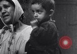 Standbild Israelische Soldaten besetzen palästinensischen Stadt in 1948 Israel, 1948, aus Sekunde 55 historischem Filmmaterial Videoclip 65675035701