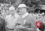 Standbild Truman administration Golf spielen mit Berühmtheiten Chevy Chase Maryland USA, 1948, aus Sekunde 17 historischem Filmmaterial Videoclip 65675035702