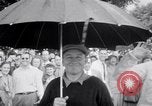 Standbild Truman administration Golf spielen mit Berühmtheiten Chevy Chase Maryland USA, 1948, aus Sekunde 29 historischem Filmmaterial Videoclip 65675035702