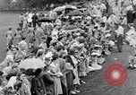 Standbild Truman administration Golf spielen mit Berühmtheiten Chevy Chase Maryland USA, 1948, aus Sekunde 30 historischem Filmmaterial Videoclip 65675035702