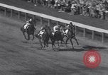 Standbild Preakness Stakes gewonnen durch Zitat mit Jockey Arcaro bis Baltimore Maryland USA, 1948, aus Sekunde 22 historischem Filmmaterial Videoclip 65675035703