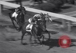 Standbild Preakness Stakes gewonnen durch Zitat mit Jockey Arcaro bis Baltimore Maryland USA, 1948, aus Sekunde 27 historischem Filmmaterial Videoclip 65675035703