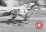 Standbild Preakness Stakes gewonnen durch Zitat mit Jockey Arcaro bis Baltimore Maryland USA, 1948, aus Sekunde 46 historischem Filmmaterial Videoclip 65675035703