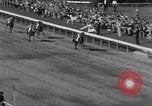 Standbild Preakness Stakes gewonnen durch Zitat mit Jockey Arcaro bis Baltimore Maryland USA, 1948, aus Sekunde 51 historischem Filmmaterial Videoclip 65675035703