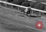 Standbild Preakness Stakes gewonnen durch Zitat mit Jockey Arcaro bis Baltimore Maryland USA, 1948, aus Sekunde 60 historischem Filmmaterial Videoclip 65675035703