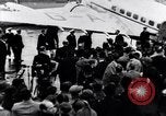 Standbild Neville Chamberlain behebt Tschechoslowakischen problem London England Vereinigtes Königreich, 1938, aus Sekunde 6 historischem Filmmaterial Videoclip 65675035704